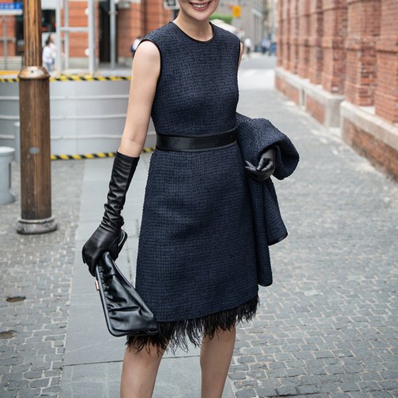 BNWT AmandaX Women Navy Tweed Dress with ostrich feather trim size L